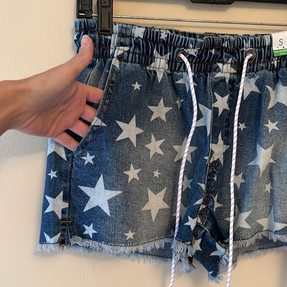 NWT 4th of July Star Denim Shorts Size S - Picture 3 of 10